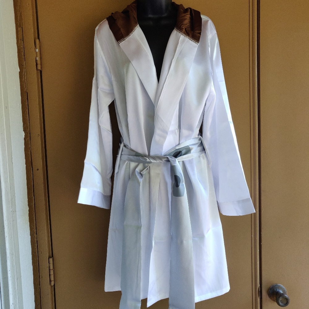 Disney Princess Leia Robe - Picture 2 of 7